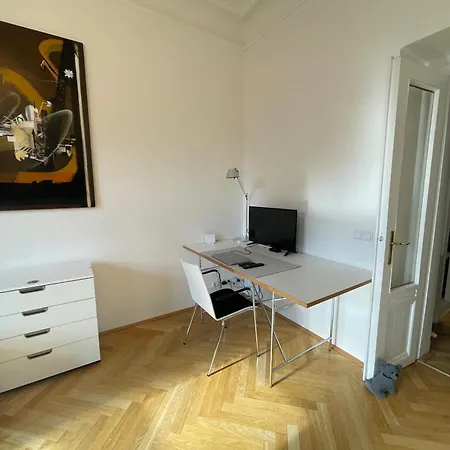 Apartman River View Manes