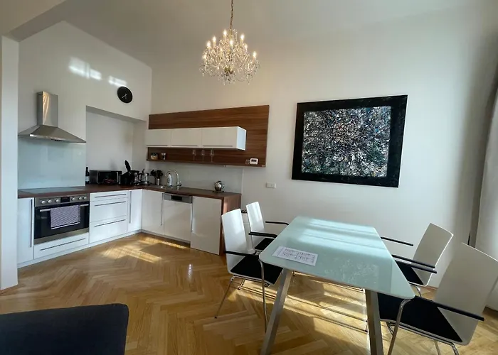 River View Manes Appartement