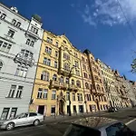 River View Manes Prag
